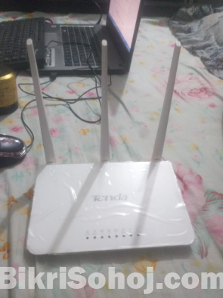 Tenda F3 300mbps 3 Antennas Router